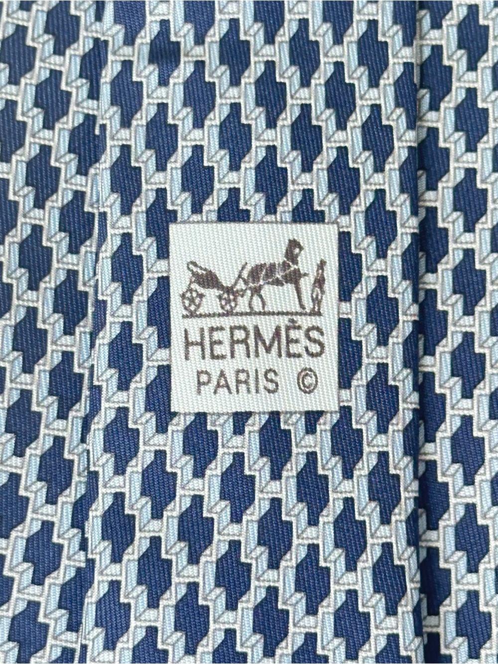 Hermès Silk Tie Blue Silver Geometric w/ Box Made in France - Picture 16 of 17
